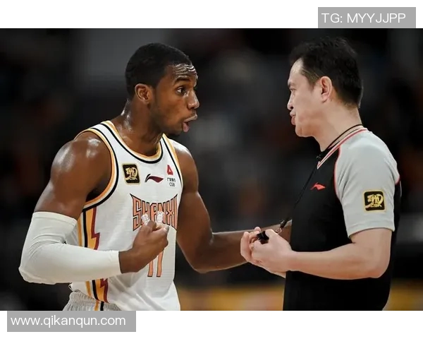 略显沧桑！媒体人晒淡厚然NCAA新赛季的媒体照